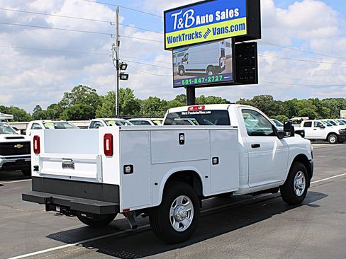 Used 2024 RAM 2500 Tradesman RWD image 5