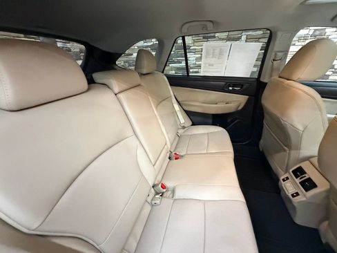 Used 2019 Subaru Outback 2.5i Limited AWD/4WD image 47