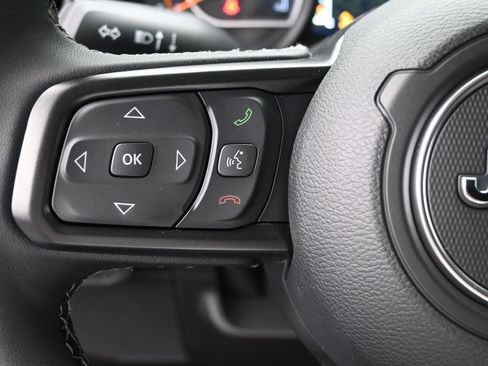 New 2026 Jeep Gladiator Sport AWD/4WD image 23