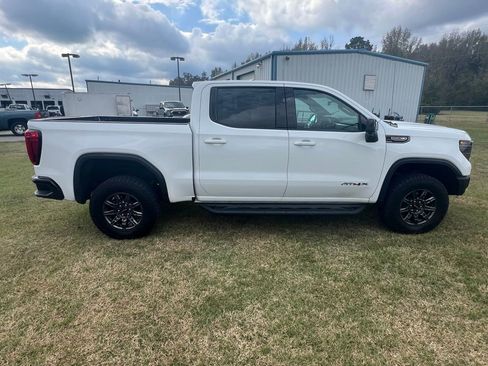 Used 2024 GMC Sierra 1500 AT4X image 6