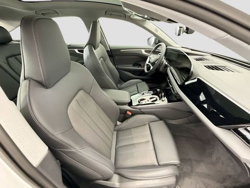 Used 2026 Audi A6 Premium Plus AWD/4WD image 19
