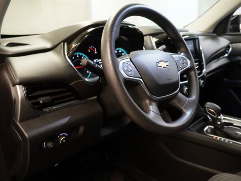 Used 2021 Chevrolet Traverse LS w/ LPO, Floor Liner Package image 6