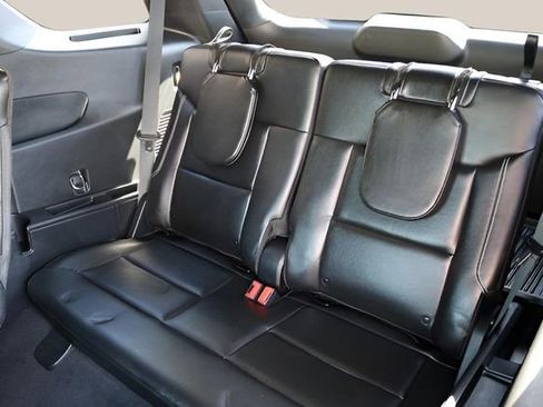 Used 2022 Ford Explorer ST w/ ST Street Pack image 16