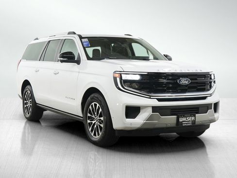 Used 2025 Ford Expedition Max Platinum AWD/4WD image 7