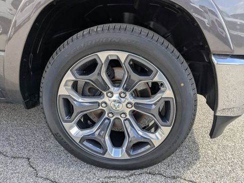 Used 2019 RAM 1500 Limited w/ Trailer Tow Group image 9