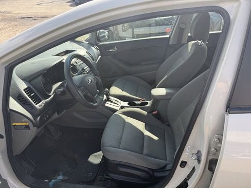 Used 2014 Kia Forte LX image 8