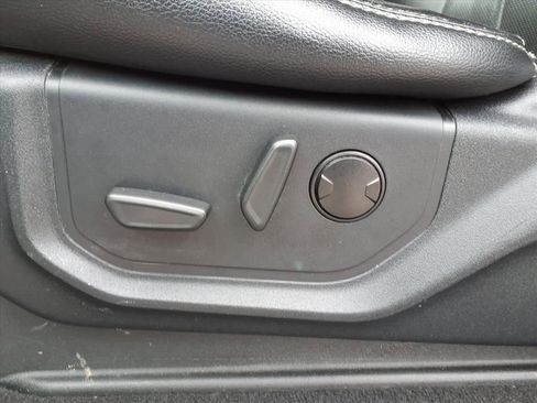 Certified 2021 Ford F250 Lariat w/ Tremor Off-Road Package image 25