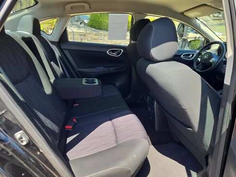 Used 2019 Nissan Sentra SV image 19