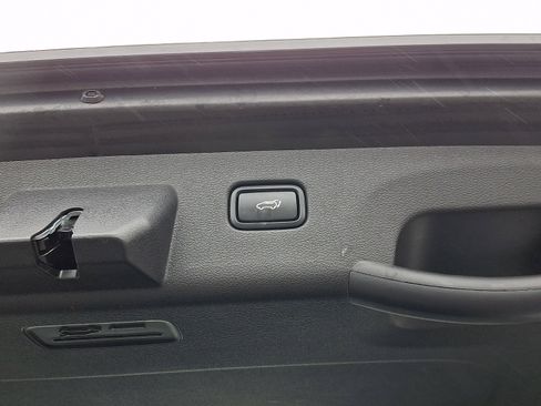 Used 2023 Kia Sportage SX image 29