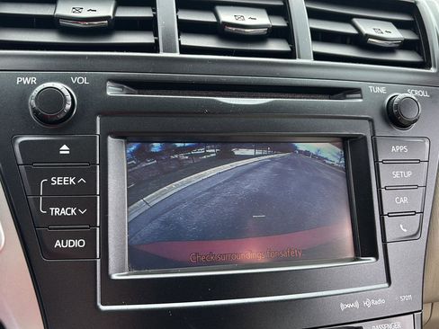 Used 2012 Toyota Prius V Three image 33