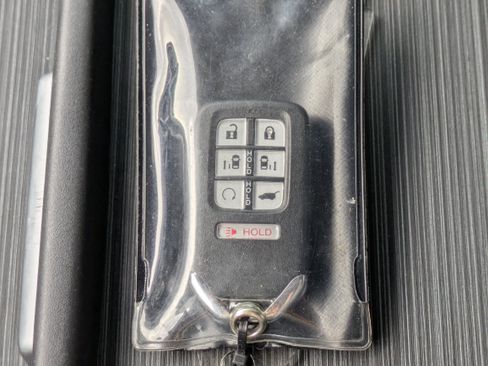 Certified 2022 Honda Odyssey Elite image 38