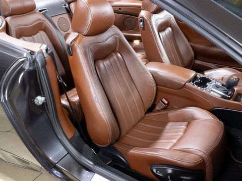 Used 2012 Maserati GranTurismo Convertible RWD image 51