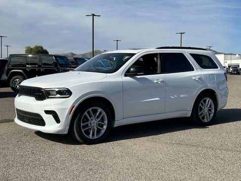 Certified 2024 Dodge Durango GT image 2