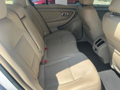 Used 2015 Ford Taurus SEL w/ Equipment Group 201A image 11