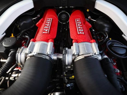 Certified 2023 Ferrari Roma RWD image 25