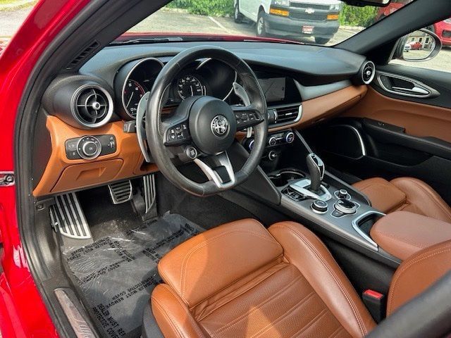 Used 2021 Alfa Romeo Giulia Ti Sport AWD/4WD image 12