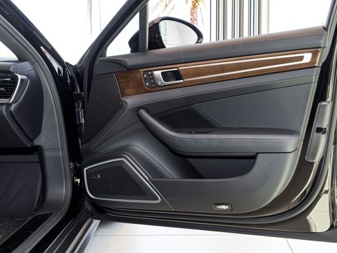 Used 2023 Porsche Panamera Platinum Edition RWD image 13