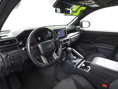 Used 2025 Toyota 4Runner SR5 image 12