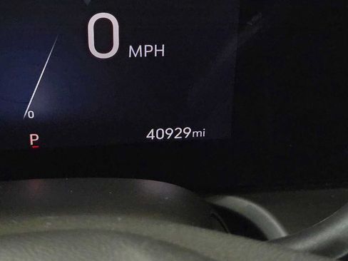Used 2024 Buick Encore GX Preferred FWD image 24
