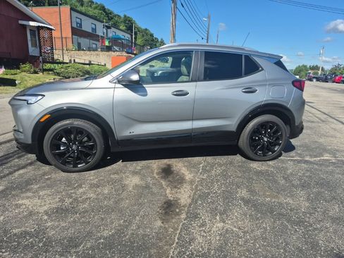 Used 2026 Buick Encore GX Sport Touring w/ Comfort Package AWD/4WD image 4