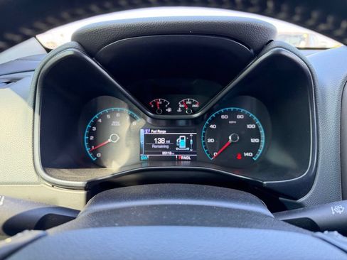 Used 2018 Chevrolet Colorado Z71 AWD/4WD image 10