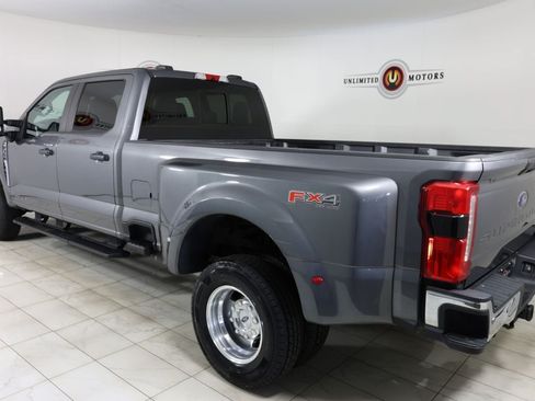 Used 2023 Ford F350 XL w/ 360-Degree Camera Package AWD/4WD image 4