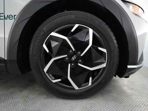 Used 2024 Hyundai Ioniq 5 SEL RWD image 20