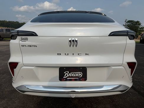 Used 2025 Buick Envista Sport Touring FWD image 6