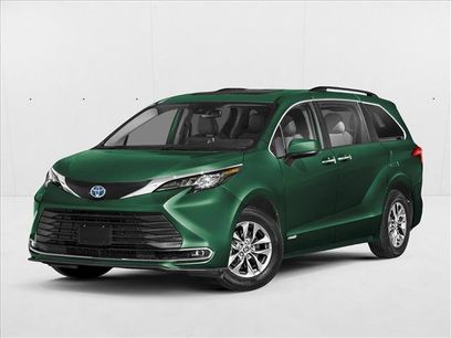 New 2025 Toyota Sienna XLE