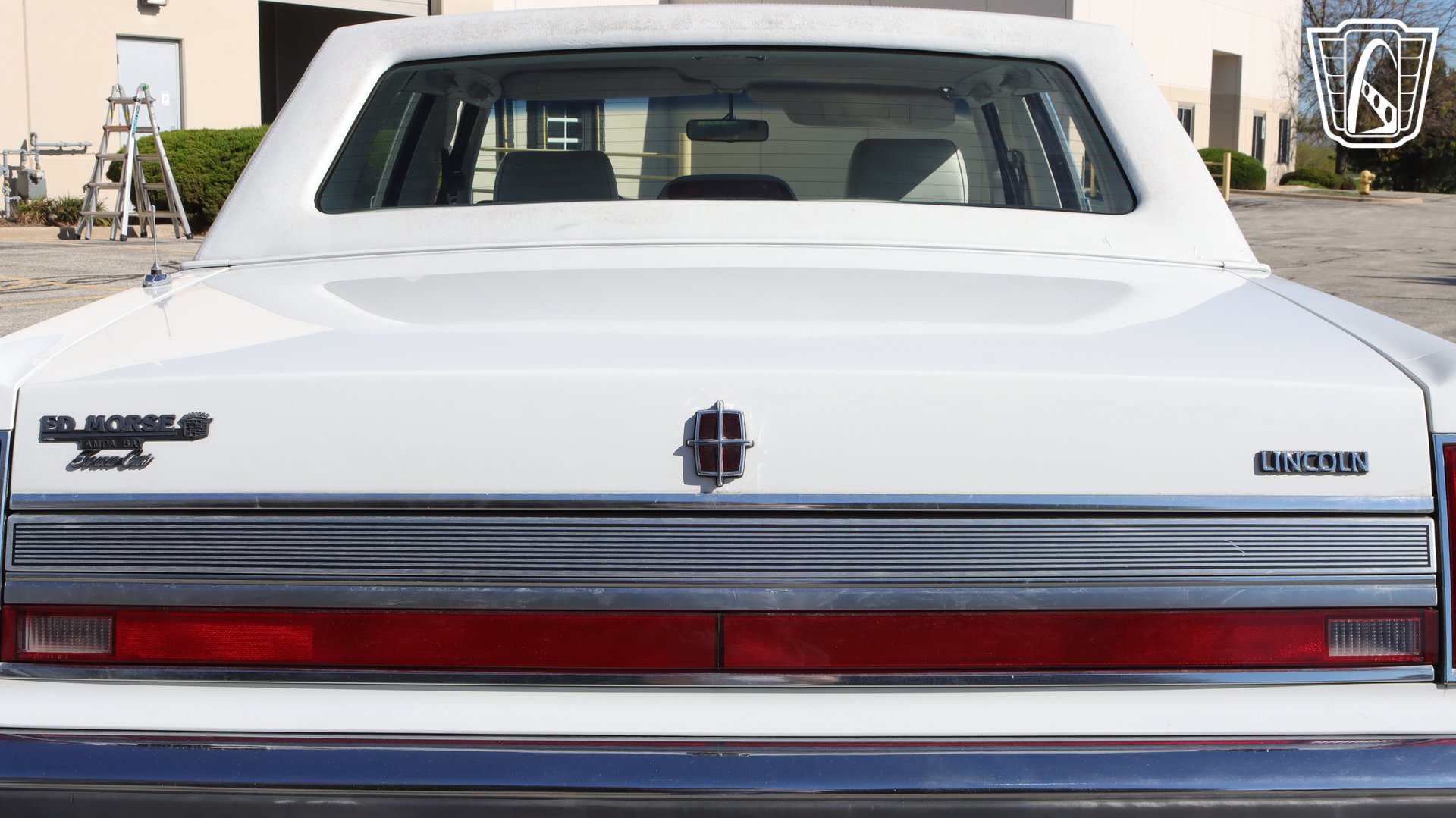 Used 1989 Lincoln Town Car Signature RWD image 39