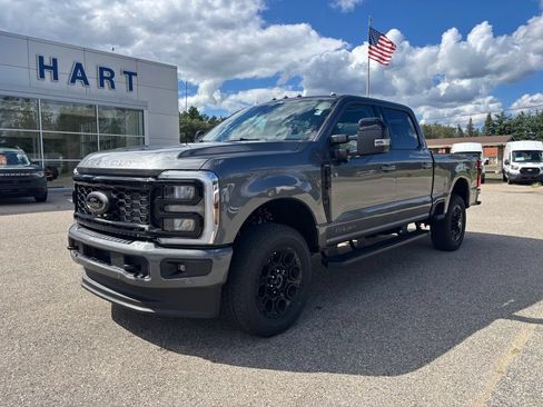 New 2026 Ford F350 Lariat w/ Black Appearance Package AWD/4WD image 7