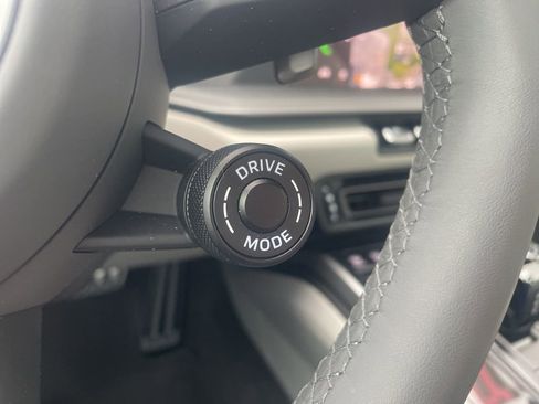 Certified 2024 Porsche 911 Carrera S image 27