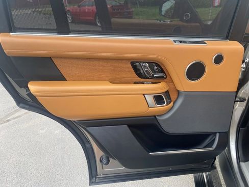 Used 2019 Land Rover Range Rover Long Wheelbase Autobiography AWD/4WD image 21
