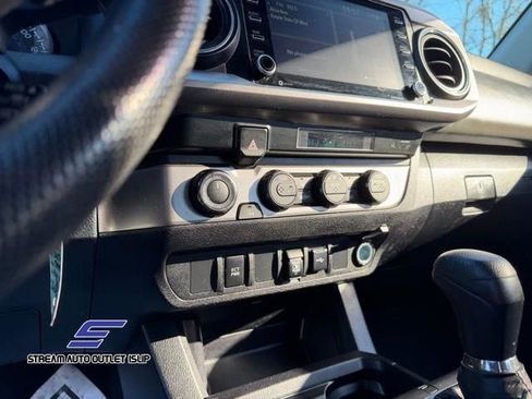 Used 2021 Toyota Tacoma SR5 image 38