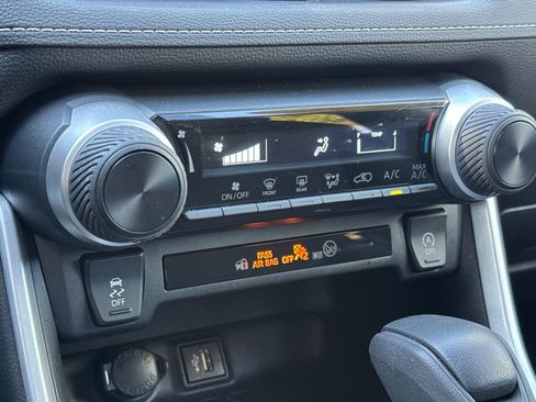 Used 2024 Toyota RAV4 LE image 23