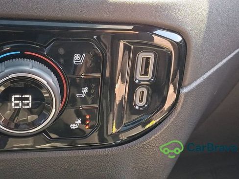 Used 2023 Chevrolet Silverado 1500 ZR2 AWD/4WD image 26