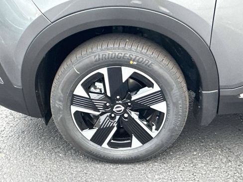New 2026 Nissan Kicks SV w/ Cold Weather Package AWD/4WD image 9