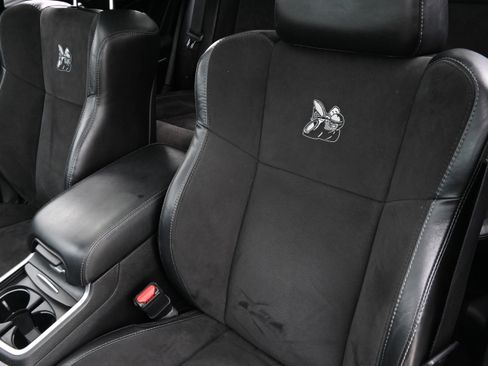 Used 2019 Dodge Charger Scat Pack w/ Plus Group RWD image 11