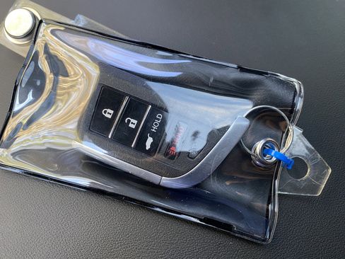 Used 2022 Acura MDX A-Spec image 39