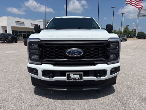 Used 2024 Ford F250 XL w/ STX Appearance Package AWD/4WD image 9