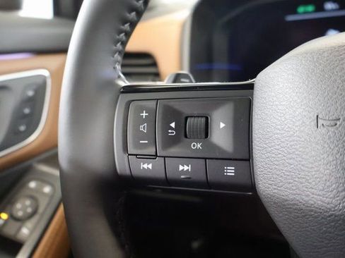 New 2026 Nissan Rogue Platinum AWD/4WD image 16