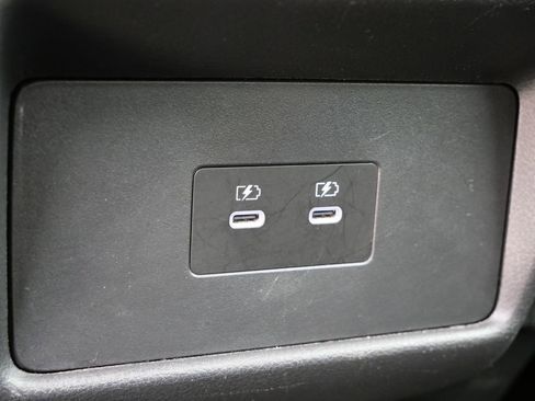 Used 2024 Nissan Rogue SV AWD/4WD image 17