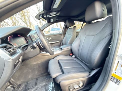Used 2021 BMW 330i xDrive Sedan w/ Convenience Package image 13