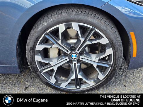 Used 2026 BMW 430i xDrive Coupe w/ Premium Package AWD/4WD image 9