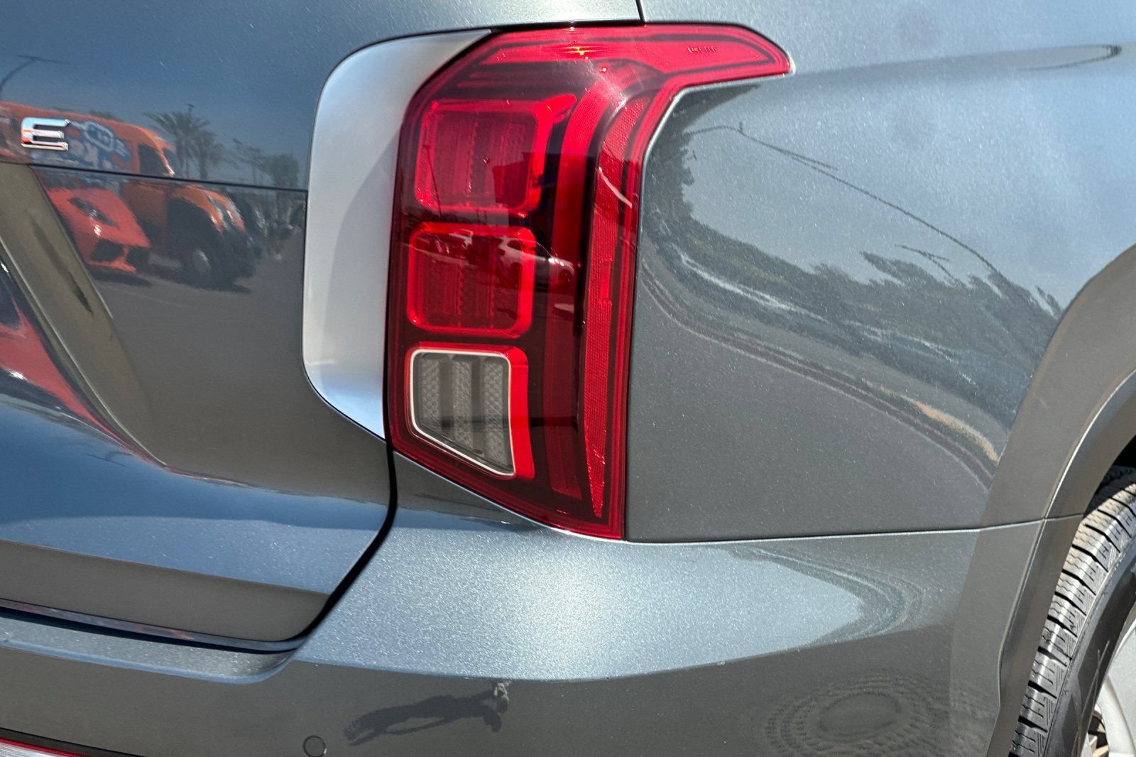 Used 2025 Hyundai Palisade SEL FWD image 39