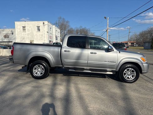Used 2005 Toyota Tundra SR5 image 9