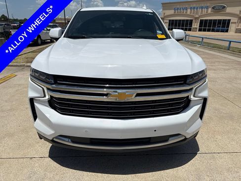 Used 2023 Chevrolet Tahoe LT AWD/4WD image 2
