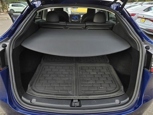 Used 2023 Tesla Model Y Long Range image 24