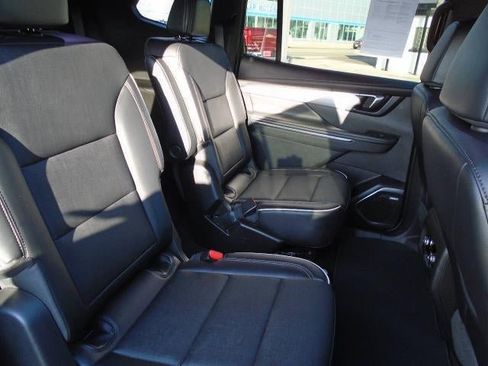 Certified 2025 Buick Enclave Preferred image 22