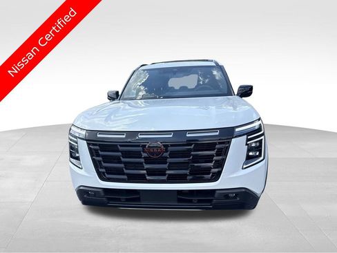 Used 2025 Nissan Armada PRO-4X image 2
